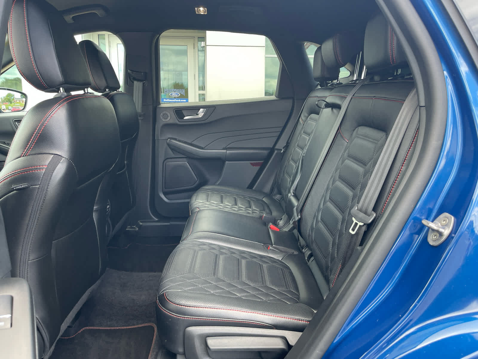 Certified 2023 Ford Escape ST-Line Elite w/ Premium Technology Package AWD/4WD image 9