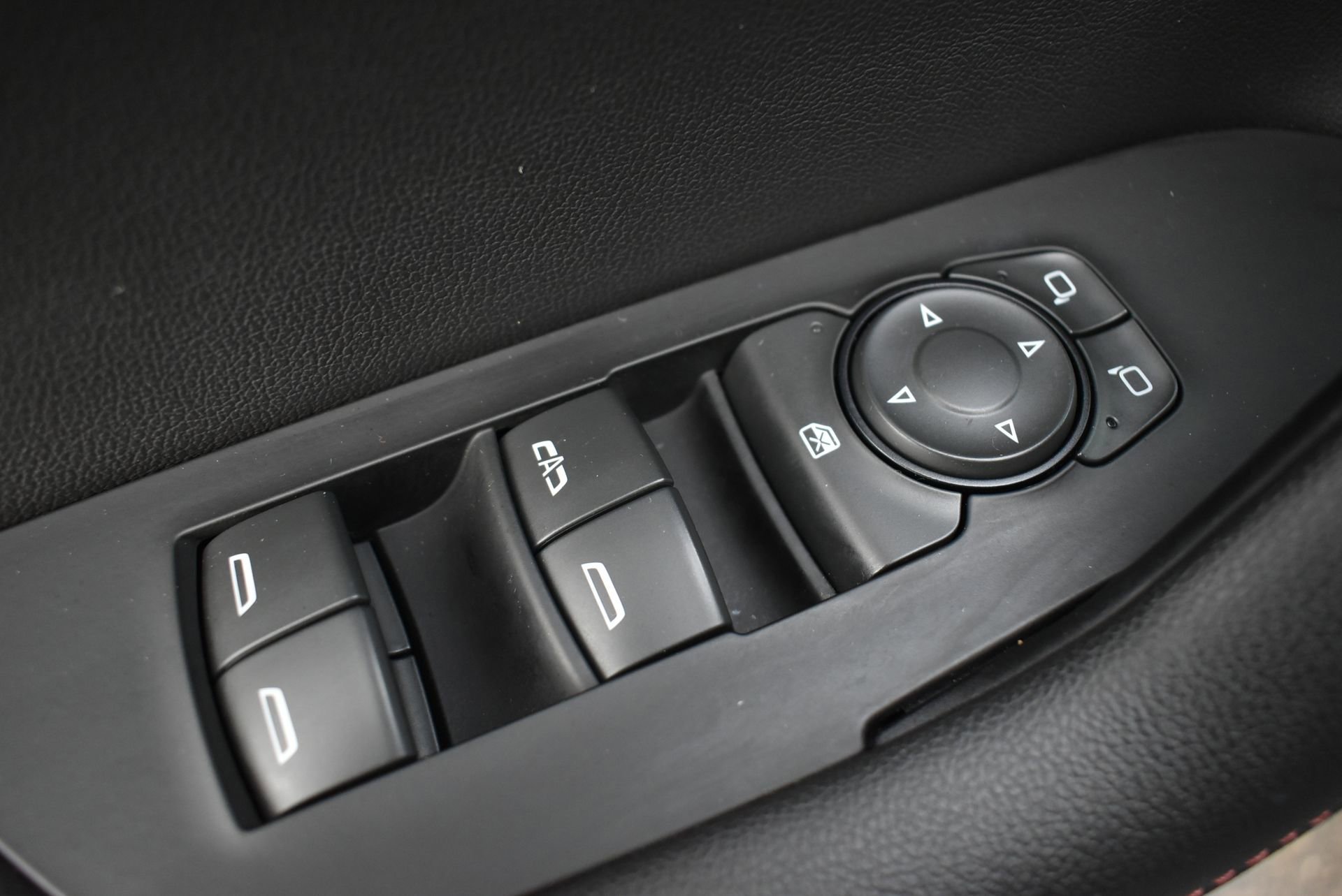 Used 2020 Chevrolet Blazer RS image 13