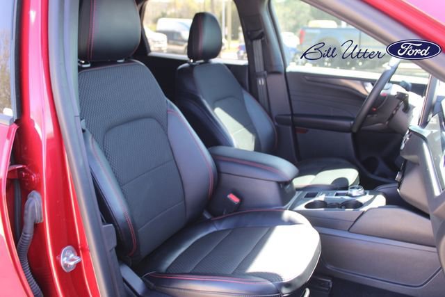 Certified 2023 Ford Escape ST-Line w/ Tech Pack #1 image 11