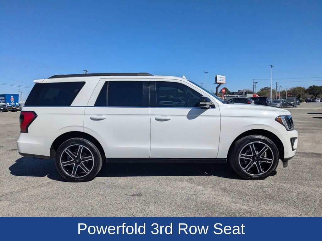 Certified 2021 Ford Expedition Limited image 3