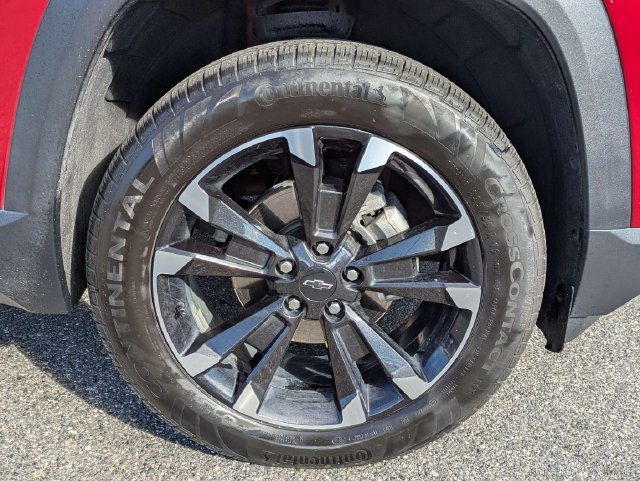 Used 2025 Chevrolet Equinox RS w/ Safety and Technology Package FWD image 11