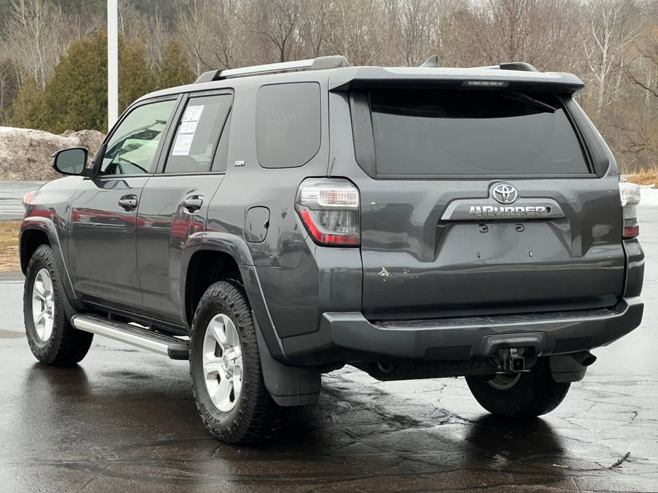 Used 2019 Toyota 4Runner SR5 image 4