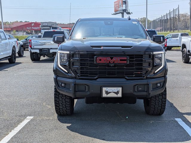 Used 2024 GMC Sierra 1500 AT4X image 9