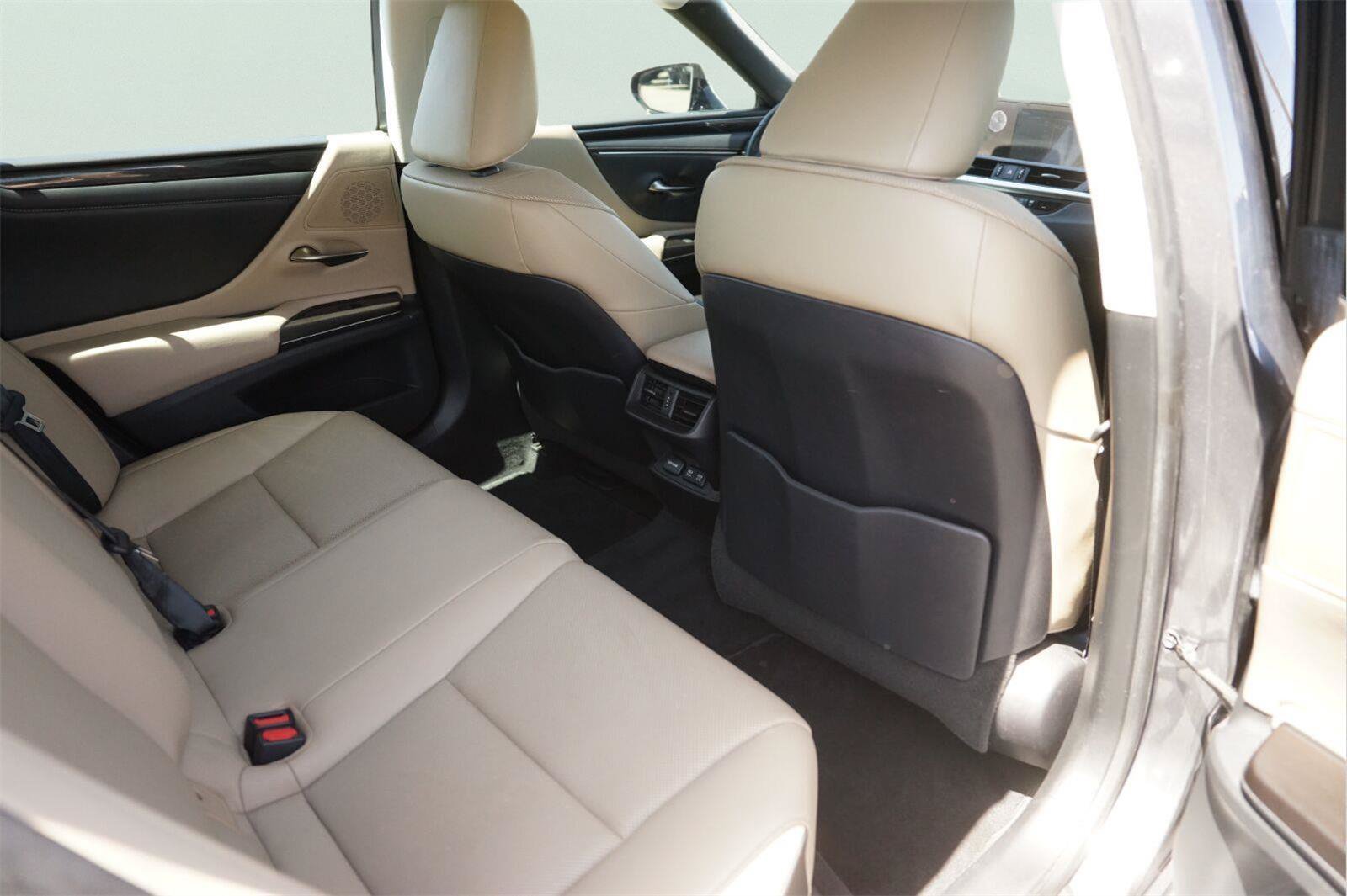 Used 2019 Lexus ES 350 w/ Accessory Package 2 FWD image 15