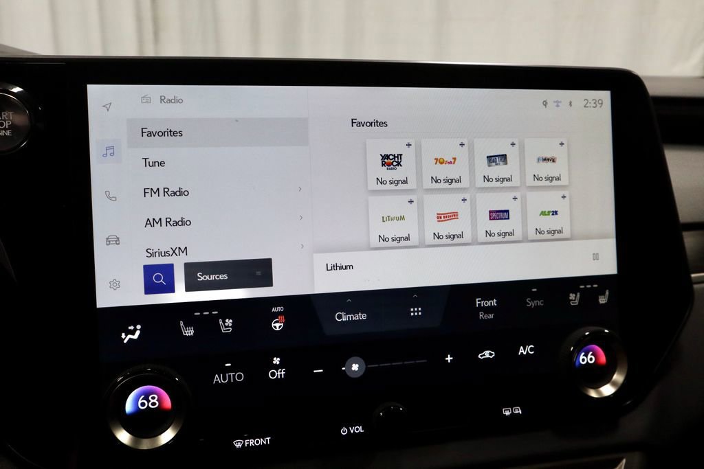 Used 2024 Lexus RX 350 AWD w/ Convenience Package image 11