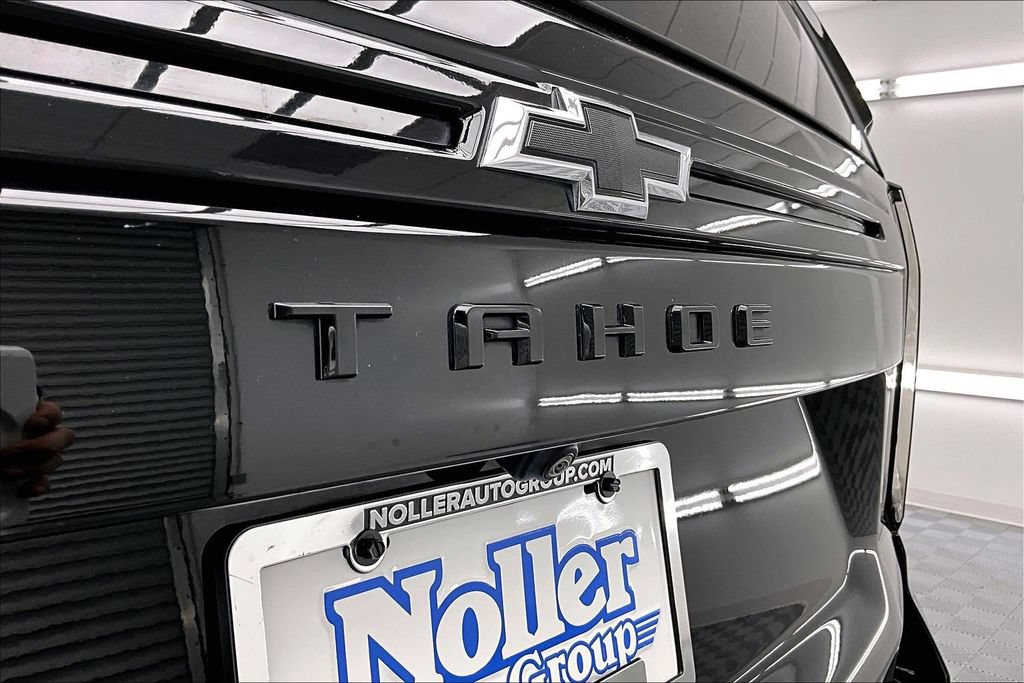 Used 2024 Chevrolet Tahoe Z71 w/ Luxury Package AWD/4WD image 8