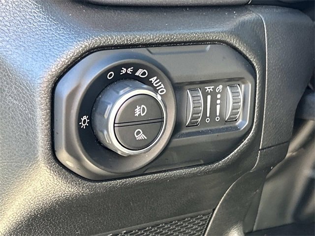 Used 2022 Jeep Gladiator Mojave w/ LED Lighting Group image 30