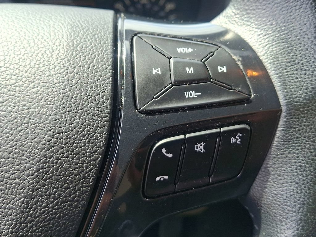 Certified 2017 Ford Explorer XLT AWD/4WD image 21