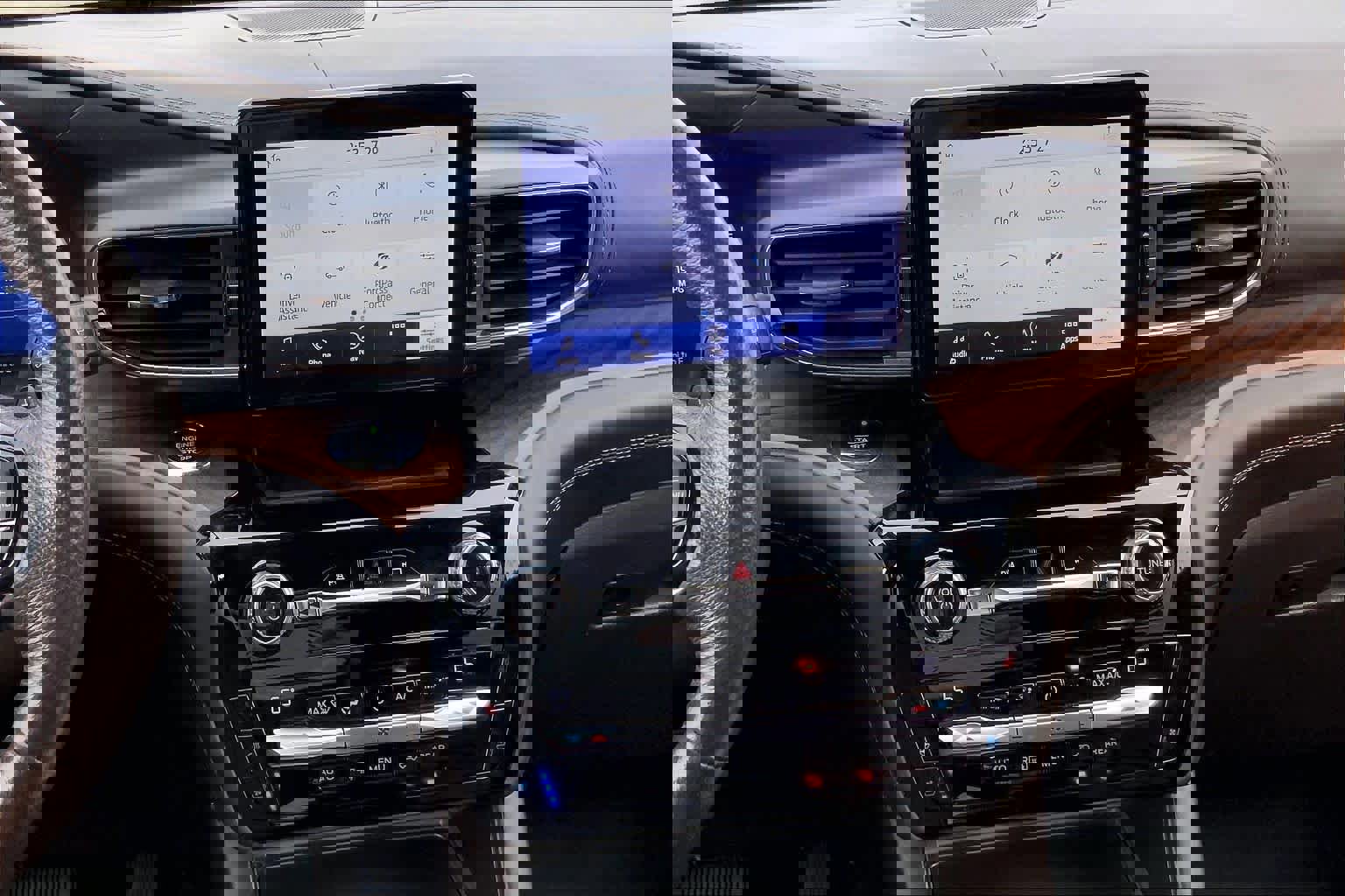 Certified 2021 Ford Explorer King Ranch image 9