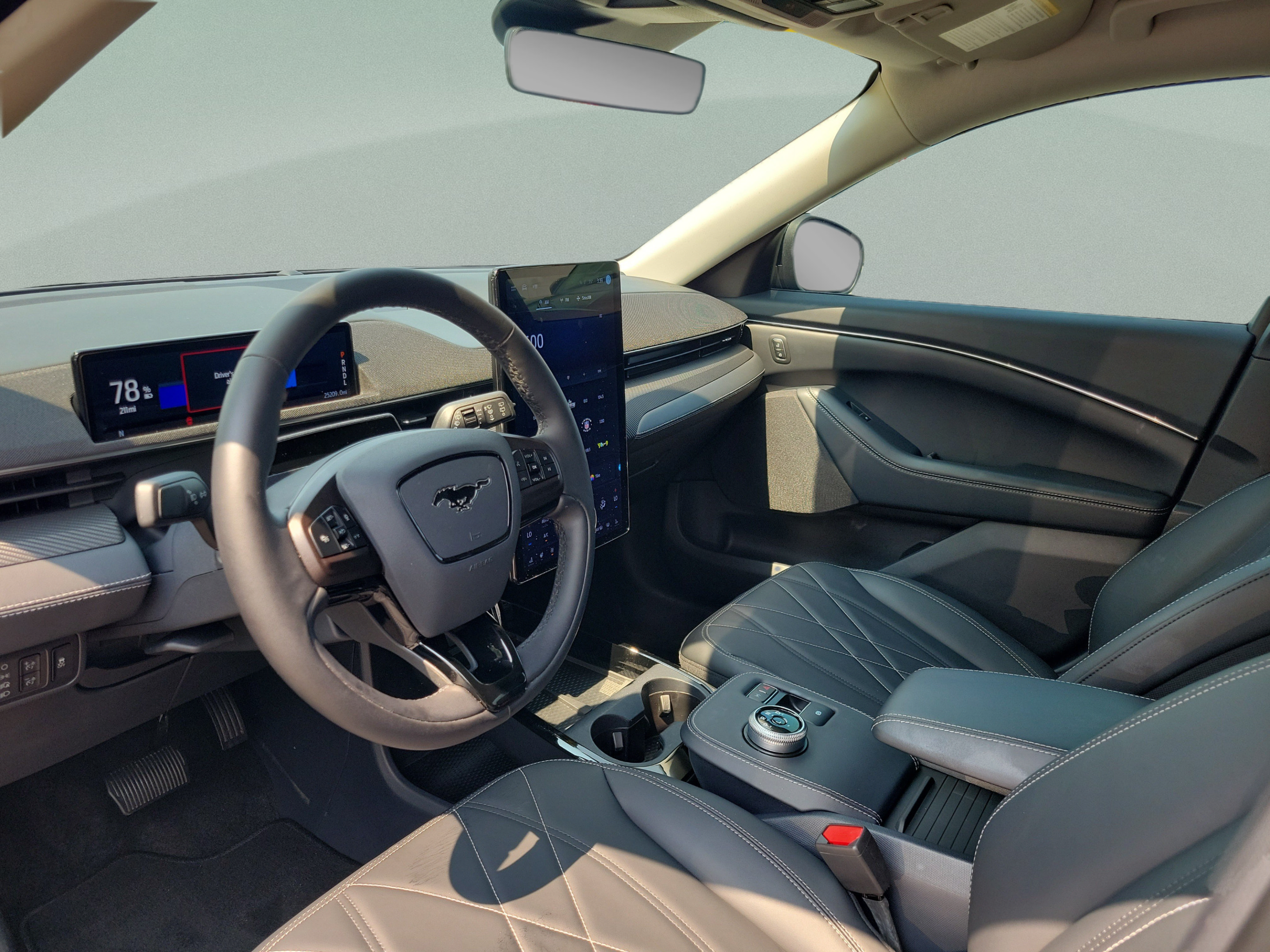 Certified 2024 Ford Mustang Mach-E Select w/ Comfort Package Lite RWD image 16