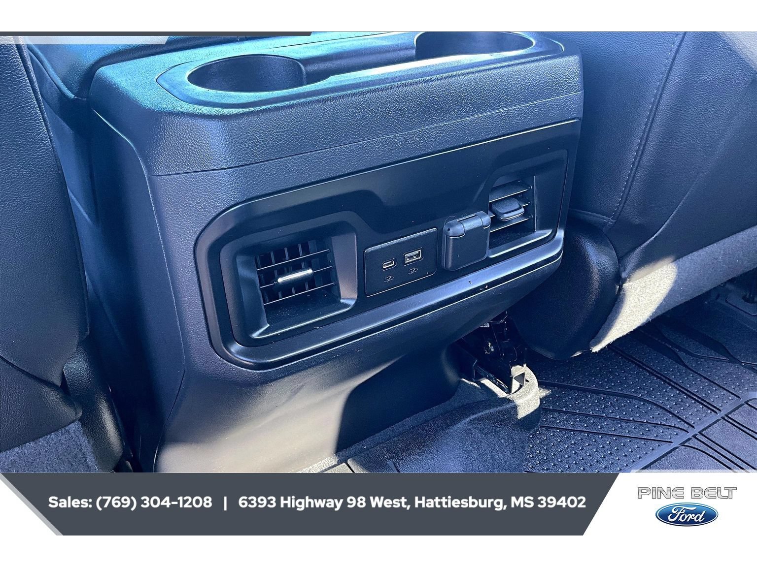 Used 2019 Chevrolet Silverado 1500 LT Trail Boss AWD/4WD image 25