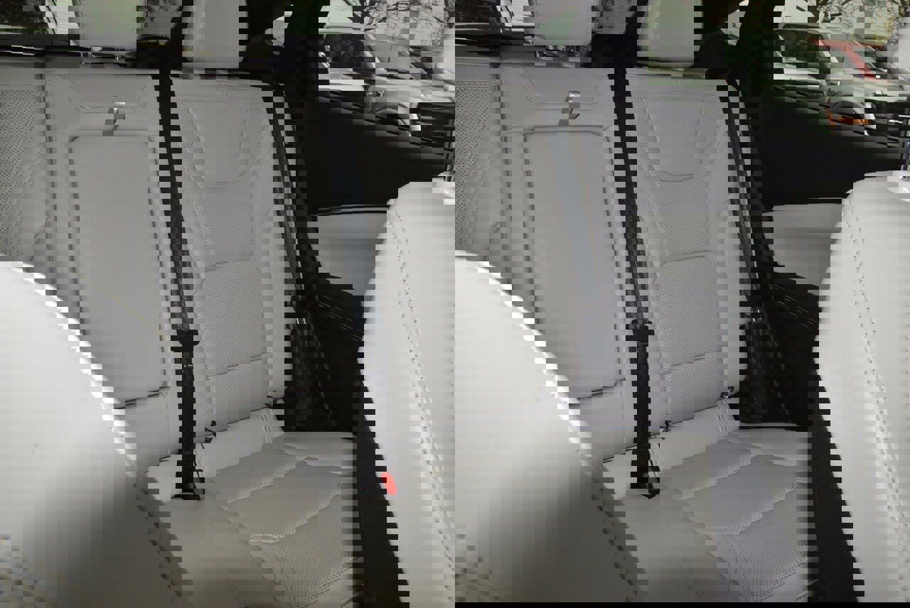 Certified 2025 Ford Mustang Mach-E Premium image 22