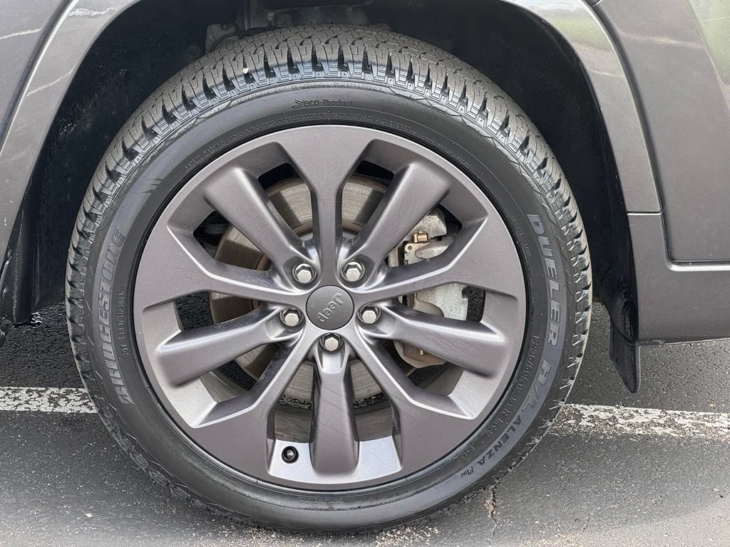 Used 2020 Jeep Cherokee High Altitude AWD/4WD image 42