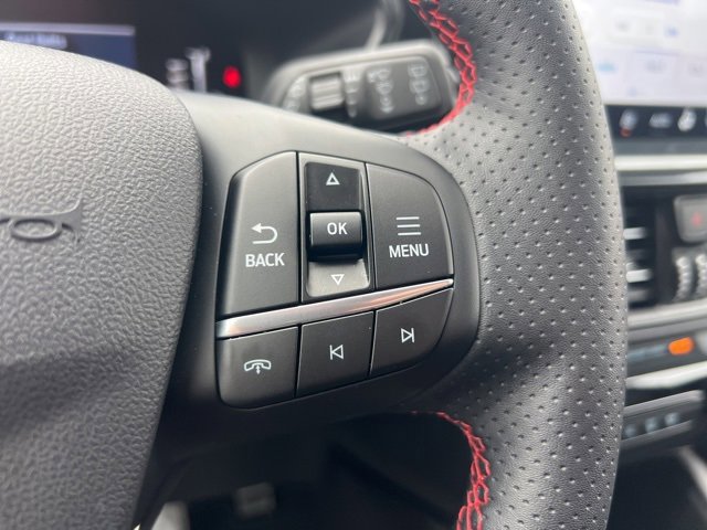 Certified 2024 Ford Escape ST-Line Select w/ Tech Pack #1 image 11