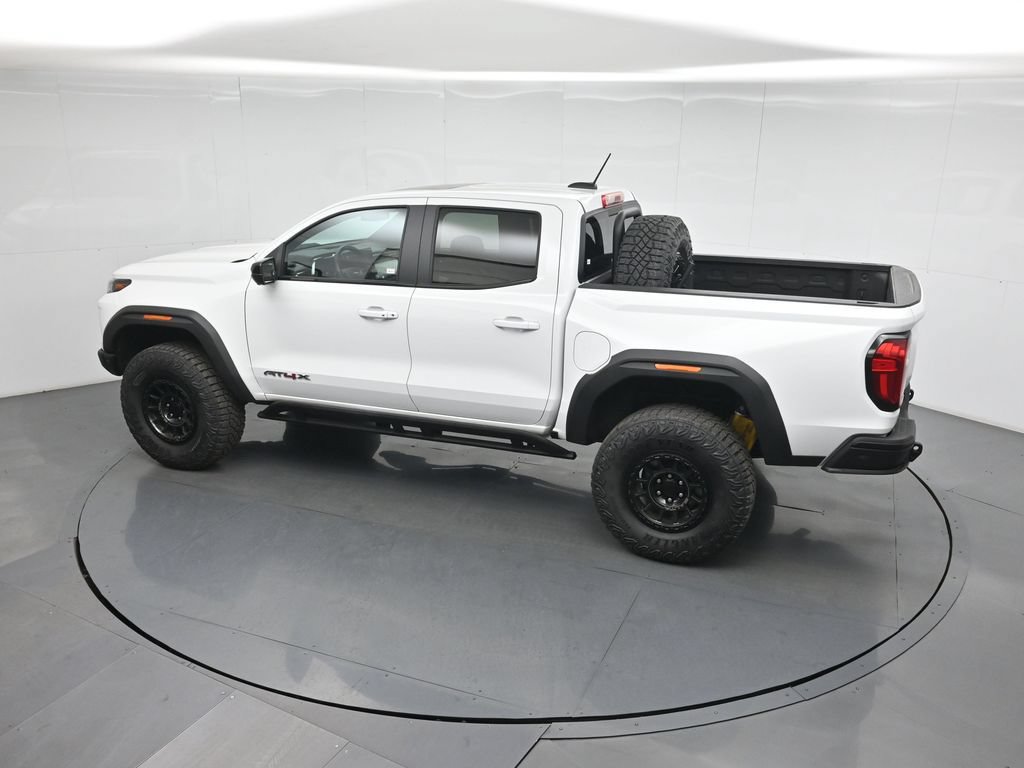 Used 2024 GMC Canyon AT4X w/ AT4X AEV Edition AWD/4WD image 43