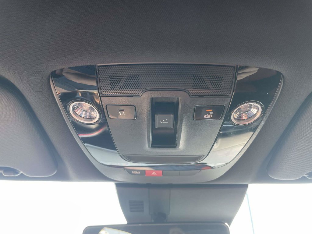 Used 2024 Kia Sportage SX AWD/4WD image 29