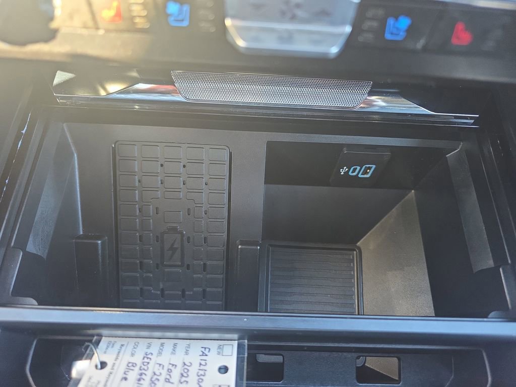 Certified 2025 Ford F250 Lariat w/ Lariat Ultimate Package image 46