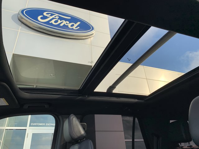 Certified 2021 Ford Expedition Limited image 31