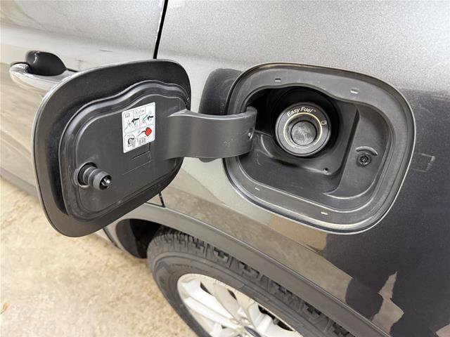 Certified 2020 Ford Escape SE AWD/4WD image 37