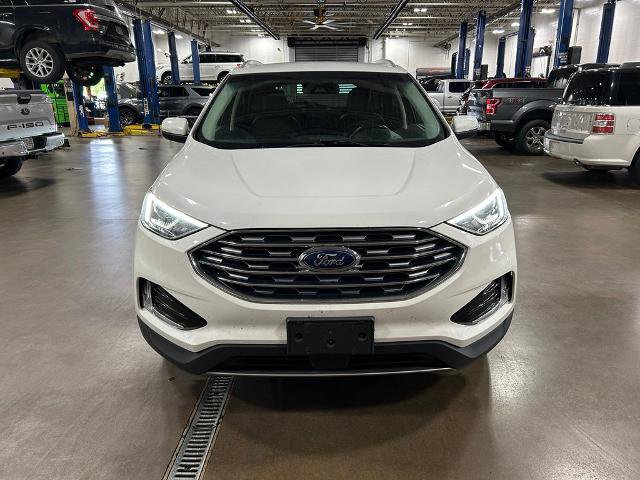 Certified 2020 Ford Edge SEL w/ Convenience Package AWD/4WD image 2