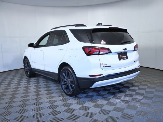 Used 2024 Chevrolet Equinox RS AWD/4WD image 4