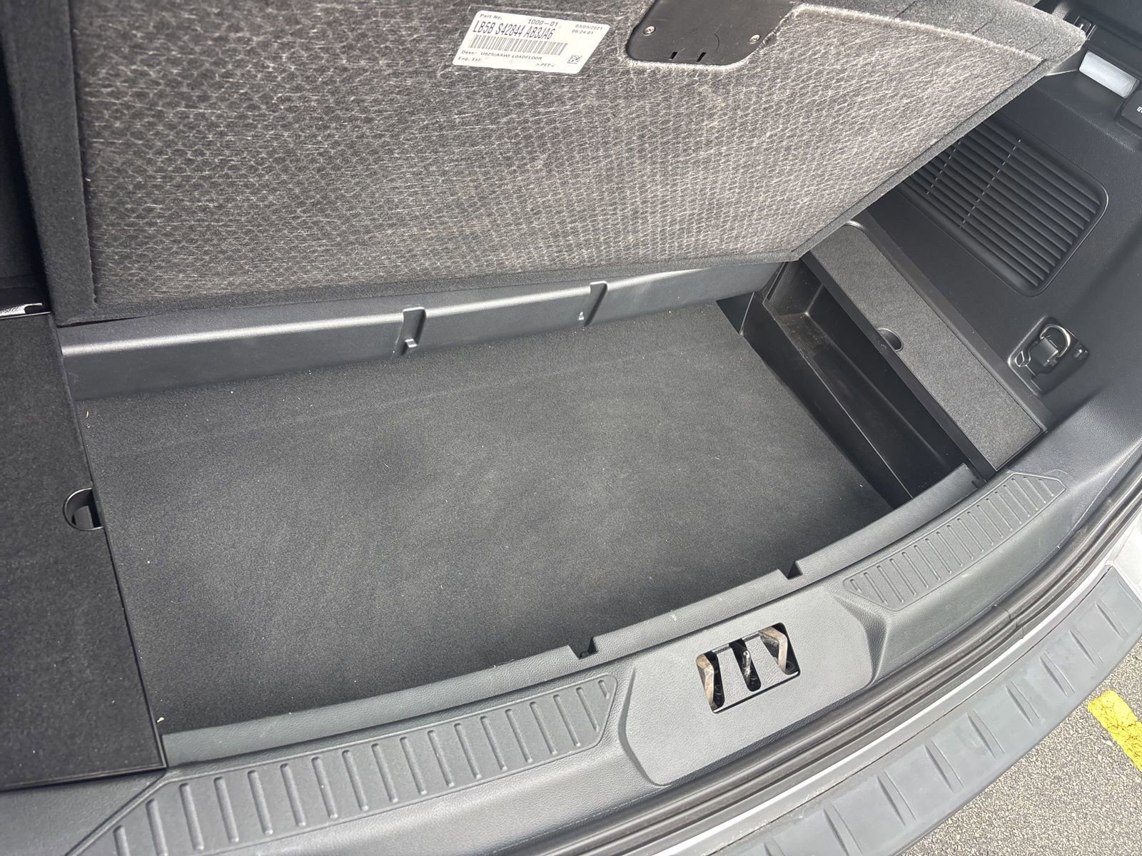 Certified 2021 Ford Explorer XLT w/ Equipment Group 202A image 44