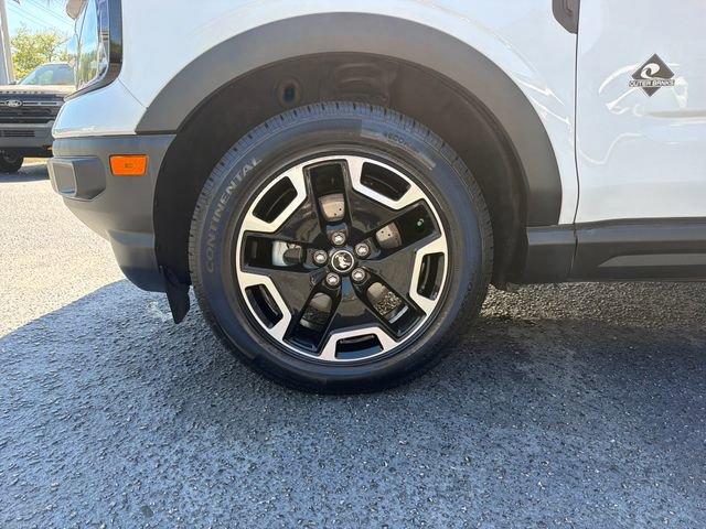 Certified 2022 Ford Bronco Sport Outer Banks w/ Tech Package AWD/4WD image 30