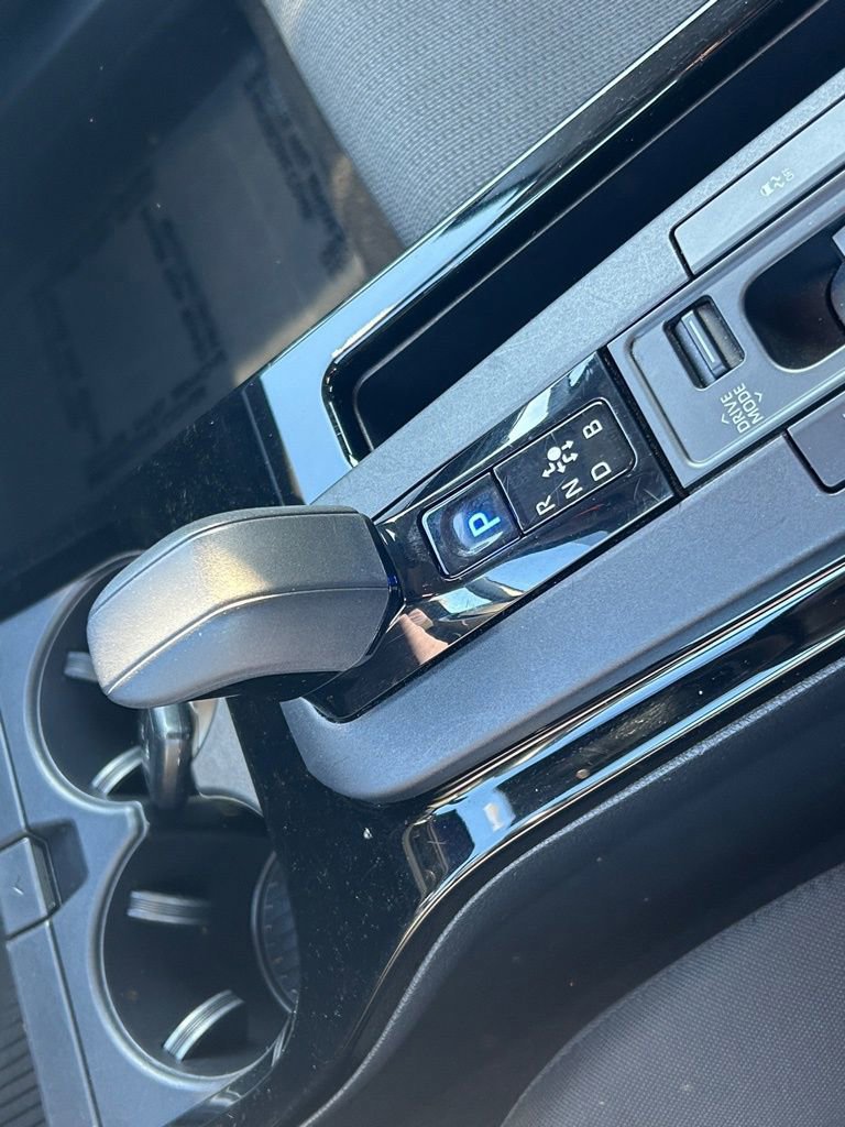 Used 2024 Toyota Prius LE image 13