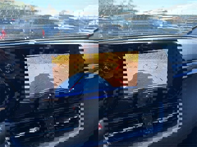 Used 2025 Chevrolet TrailBlazer LT image 32