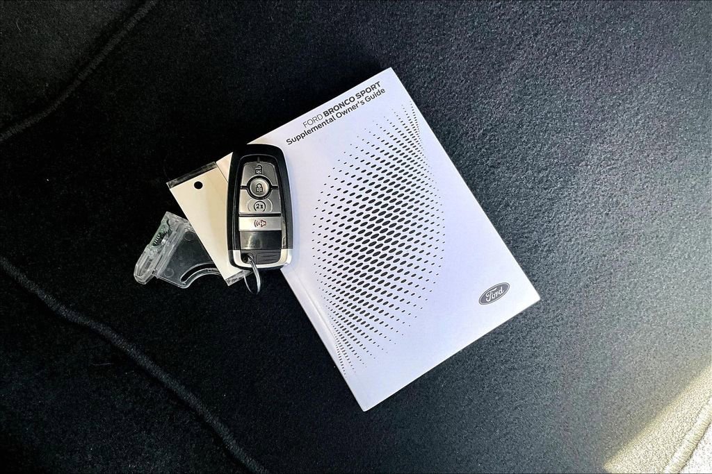 Certified 2025 Ford Bronco Sport Outer Banks w/ Outer Banks Tech Package+ image 10