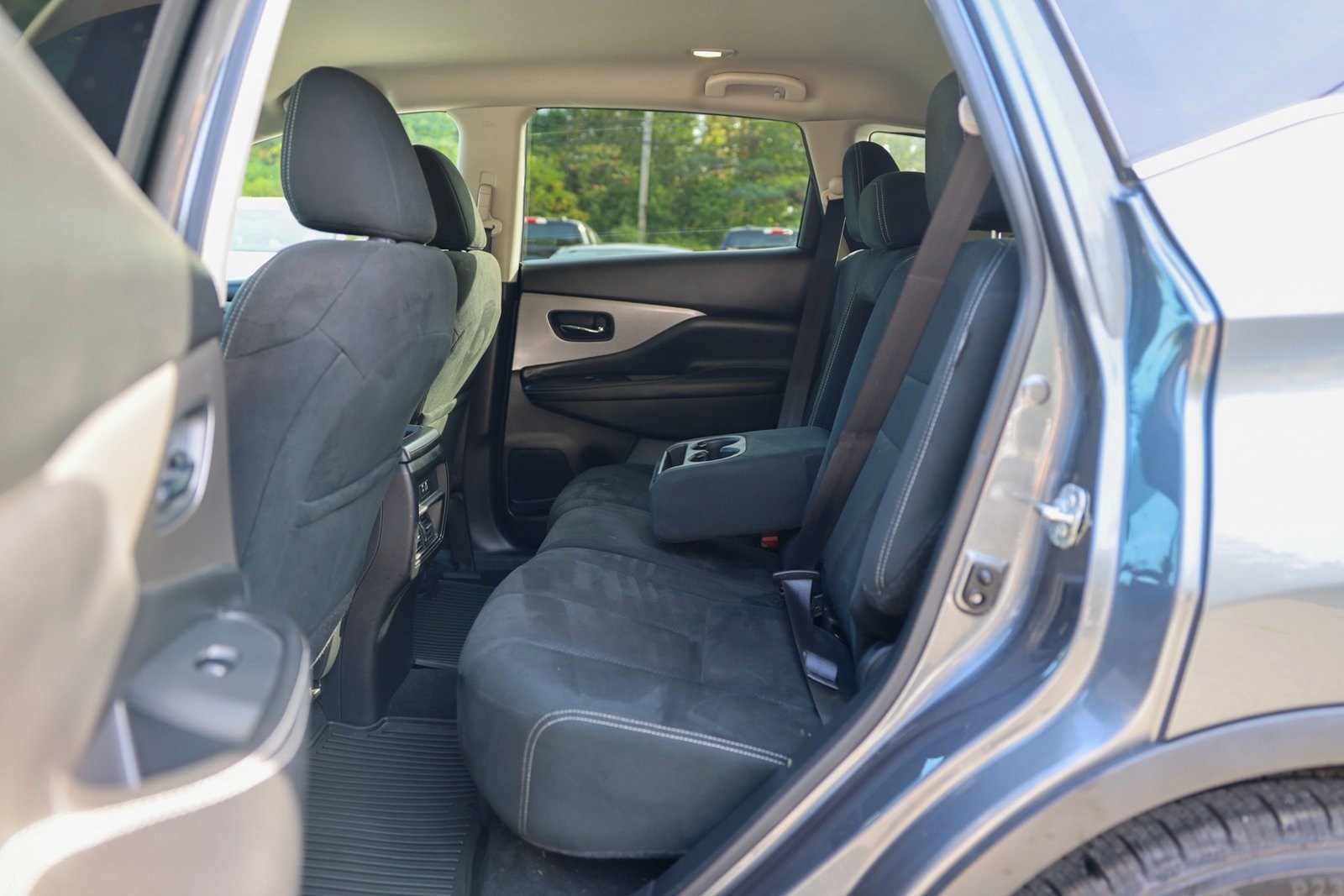 Used 2019 Nissan Murano S image 14