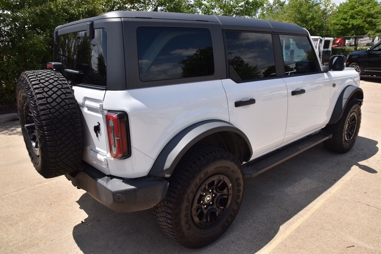 Certified 2024 Ford Bronco Wildtrak AWD/4WD image 7