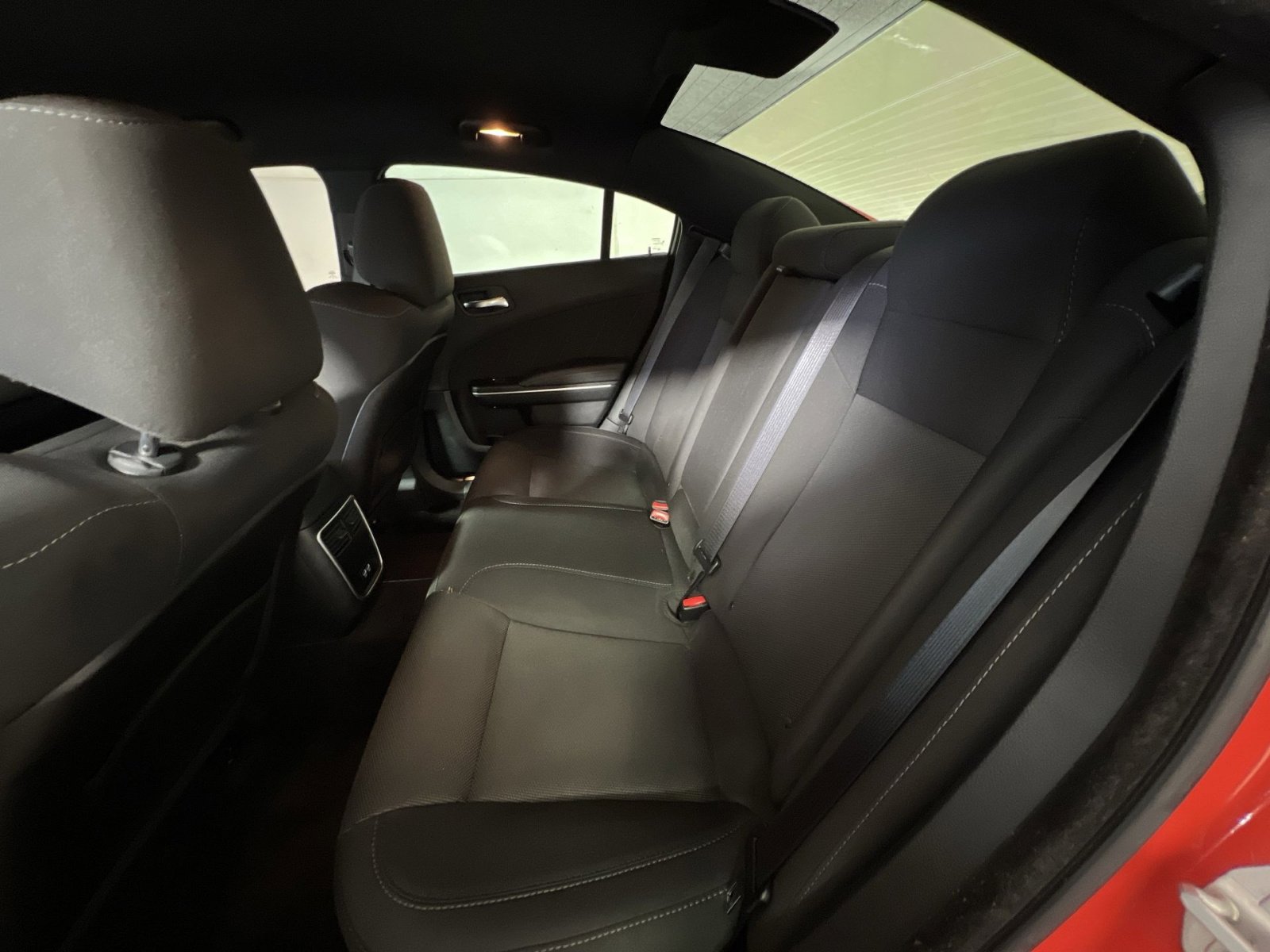 Used 2018 Dodge Charger R/T Scat Pack image 23