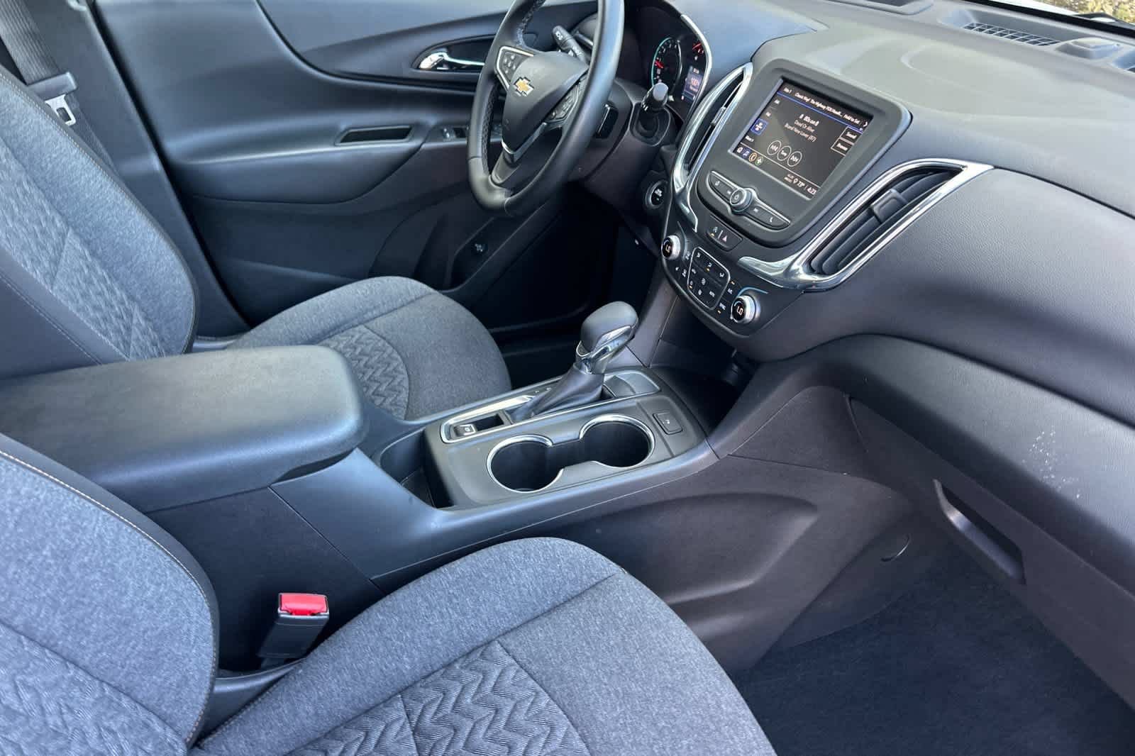 Used 2023 Chevrolet Equinox LT w/ Driver Convenience Package FWD image 17