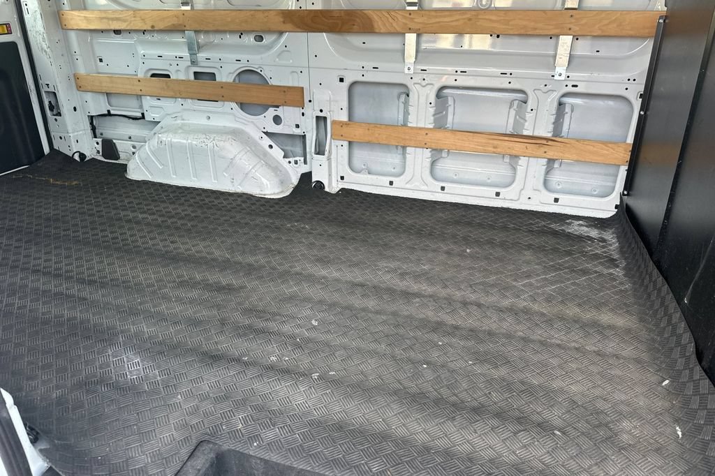 Certified 2025 Ford Transit 250 Low Roof w/ Exterior Upgrade Package RWD image 15