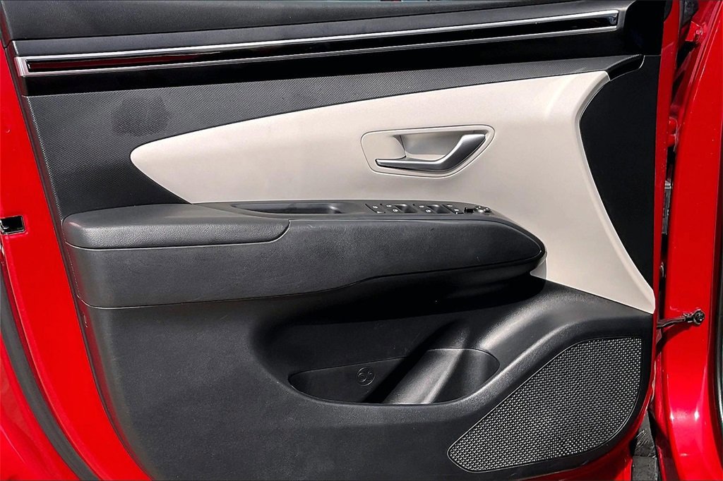 Used 2022 Hyundai Tucson SEL image 17