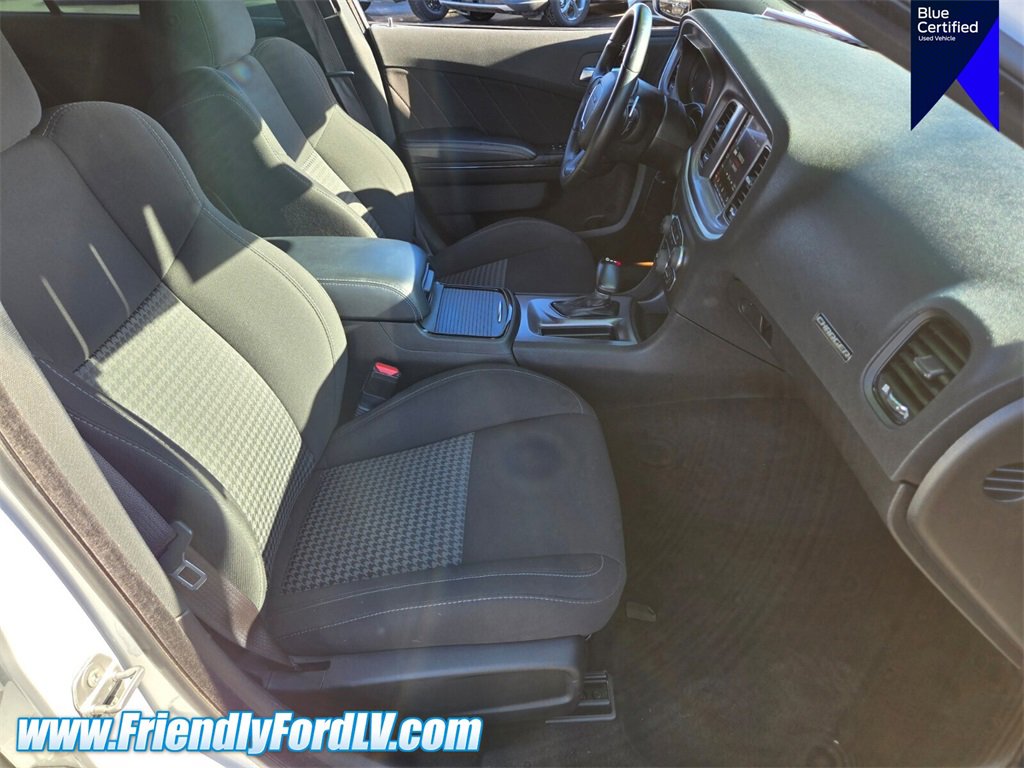 Used 2022 Dodge Charger GT w/ Blacktop Package image 16