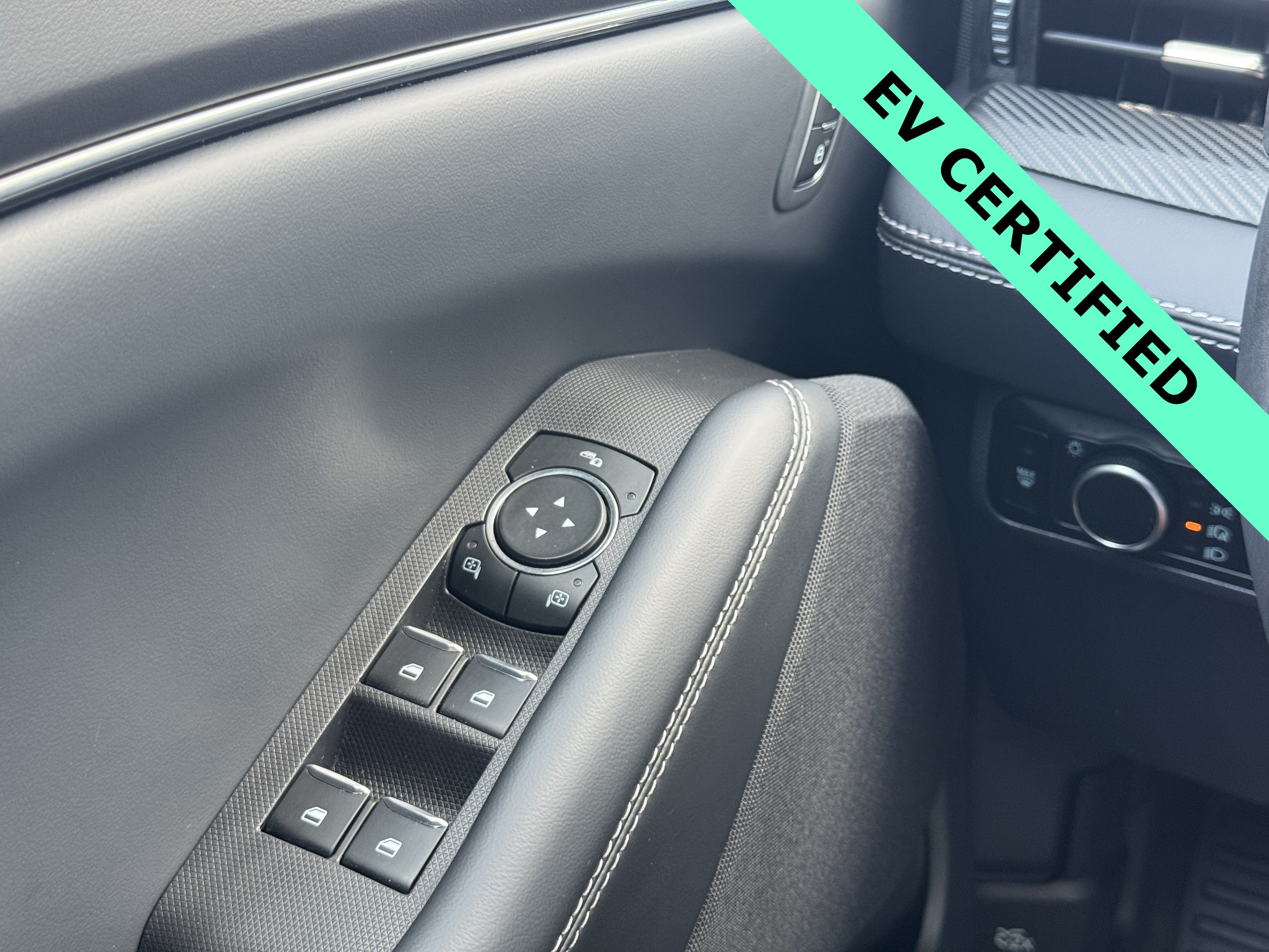 Certified 2025 Ford Mustang Mach-E Select AWD/4WD image 23