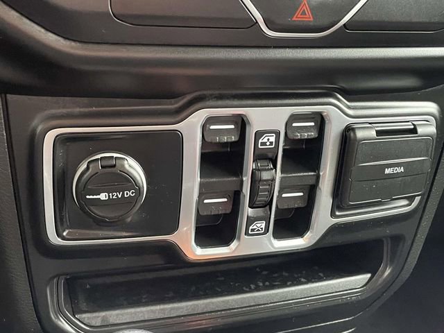 Used 2021 Jeep Wrangler Unlimited Sport image 26