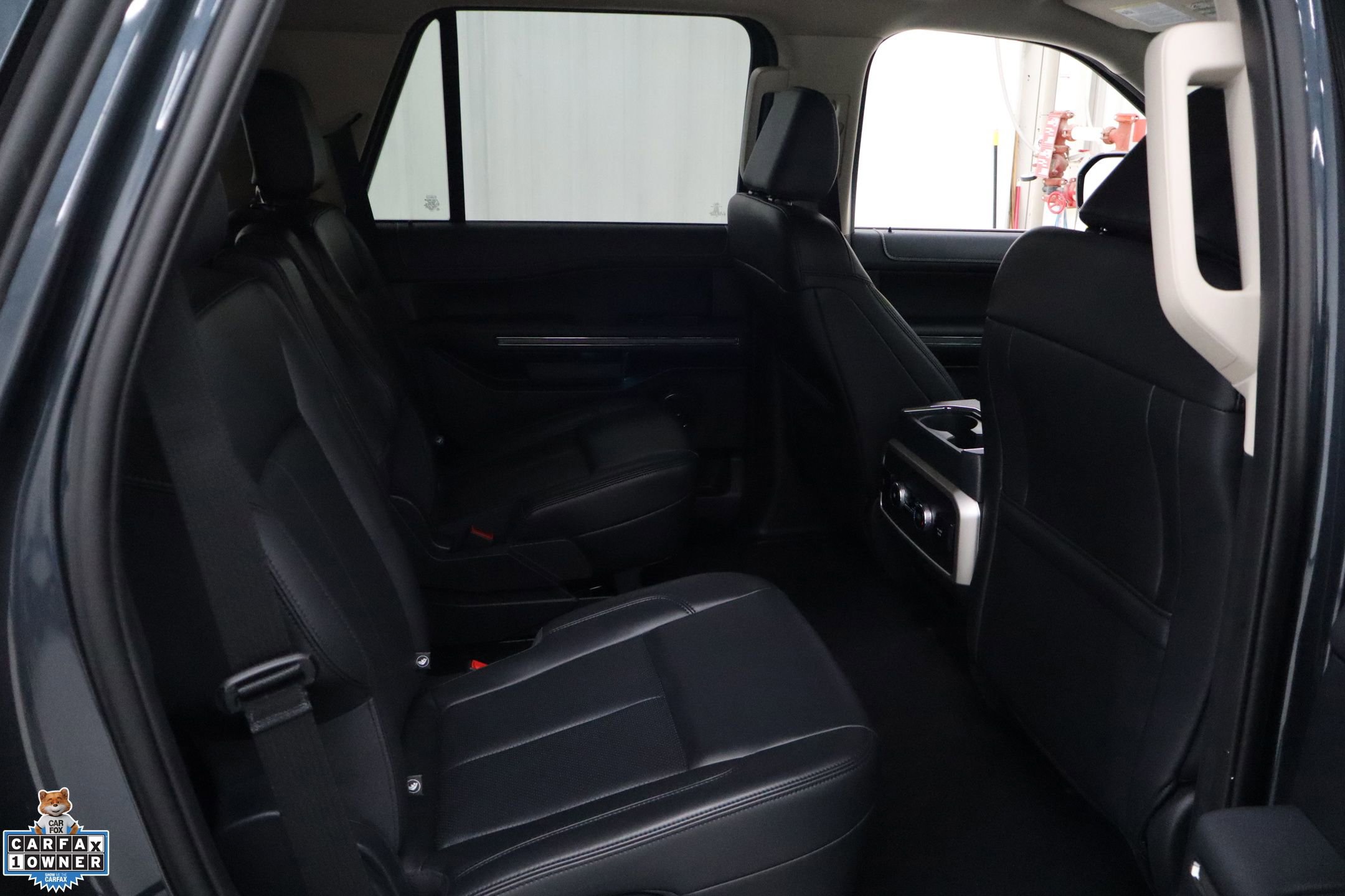 Certified 2024 Ford Expedition XLT image 28