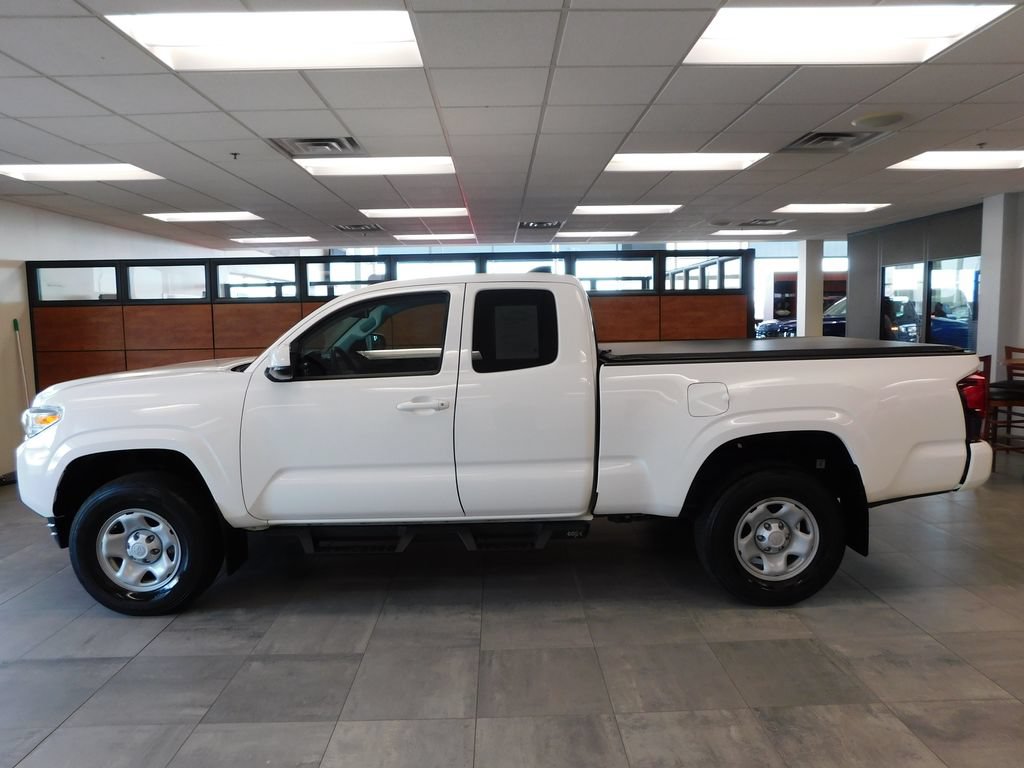 Used 2020 Toyota Tacoma SR w/ SR Convenience Package AWD/4WD image 7