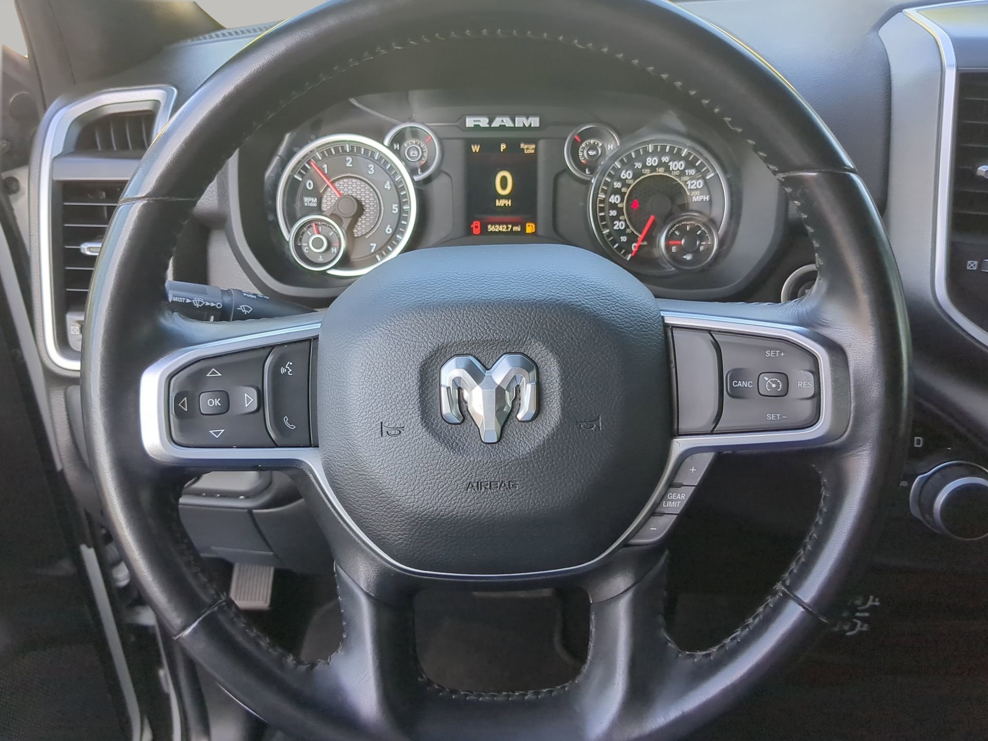 Used 2024 RAM 2500 Big Horn AWD/4WD image 66