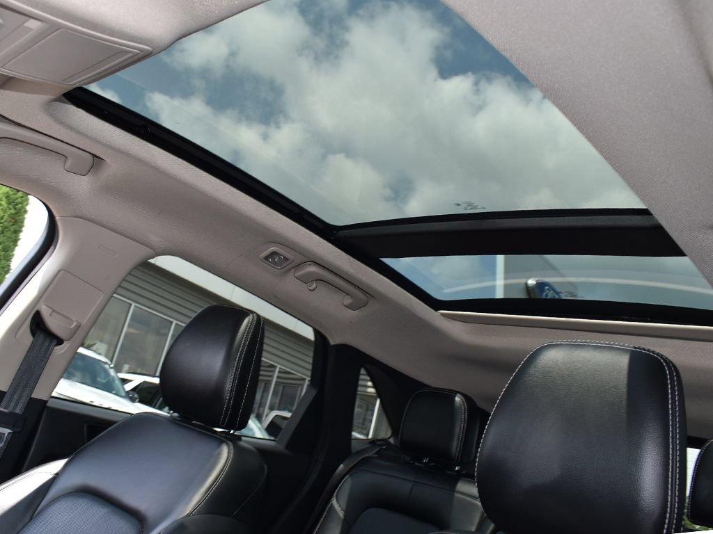 Certified 2020 Ford Escape SE Sport AWD/4WD image 7
