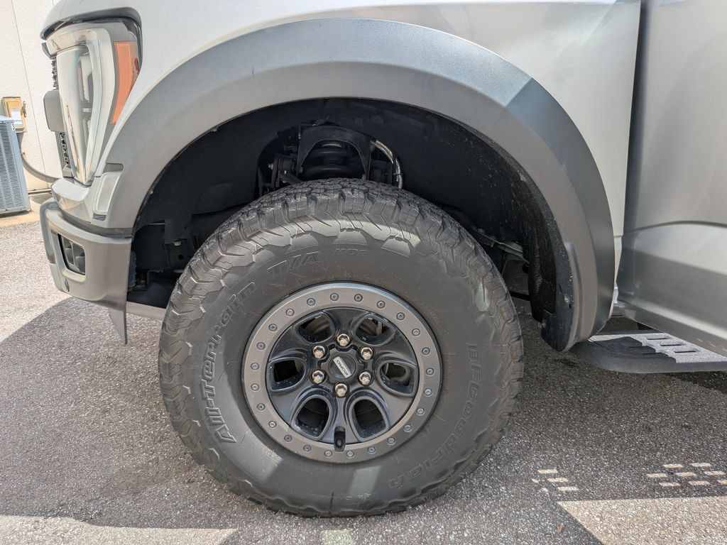 Certified 2022 Ford F150 Raptor w/ Equipment Group 801A High AWD/4WD image 37