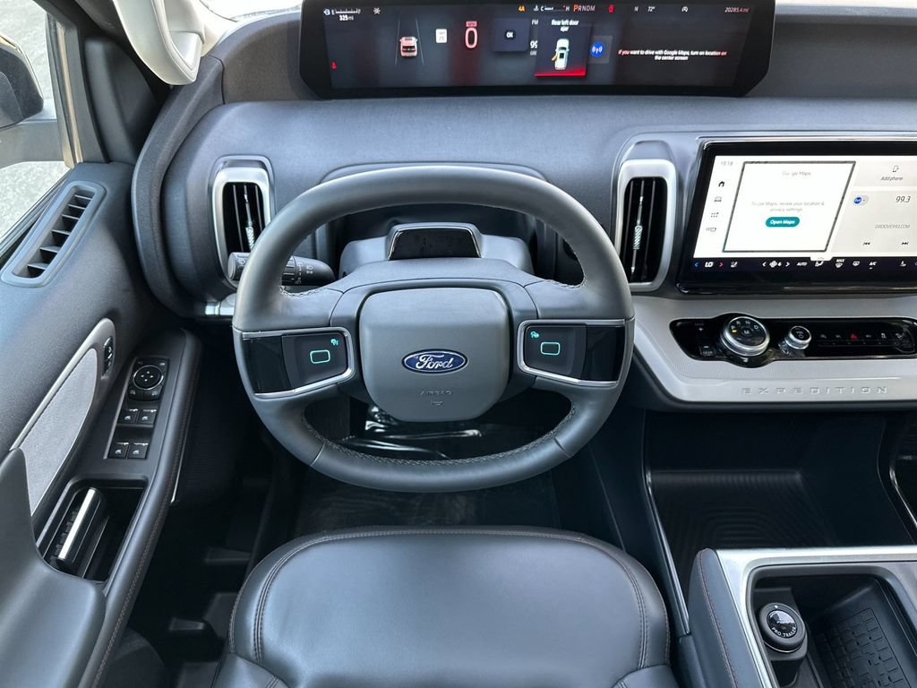 Certified 2025 Ford Expedition Active AWD/4WD image 13