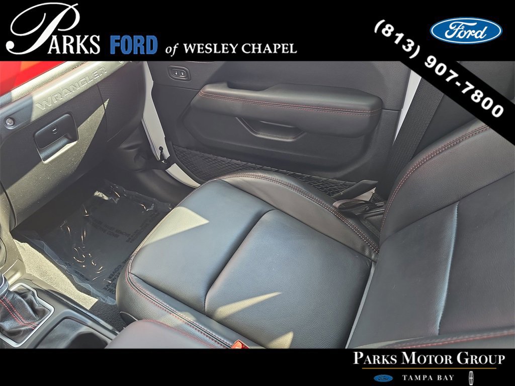 Used 2021 Jeep Wrangler Unlimited Rubicon image 14