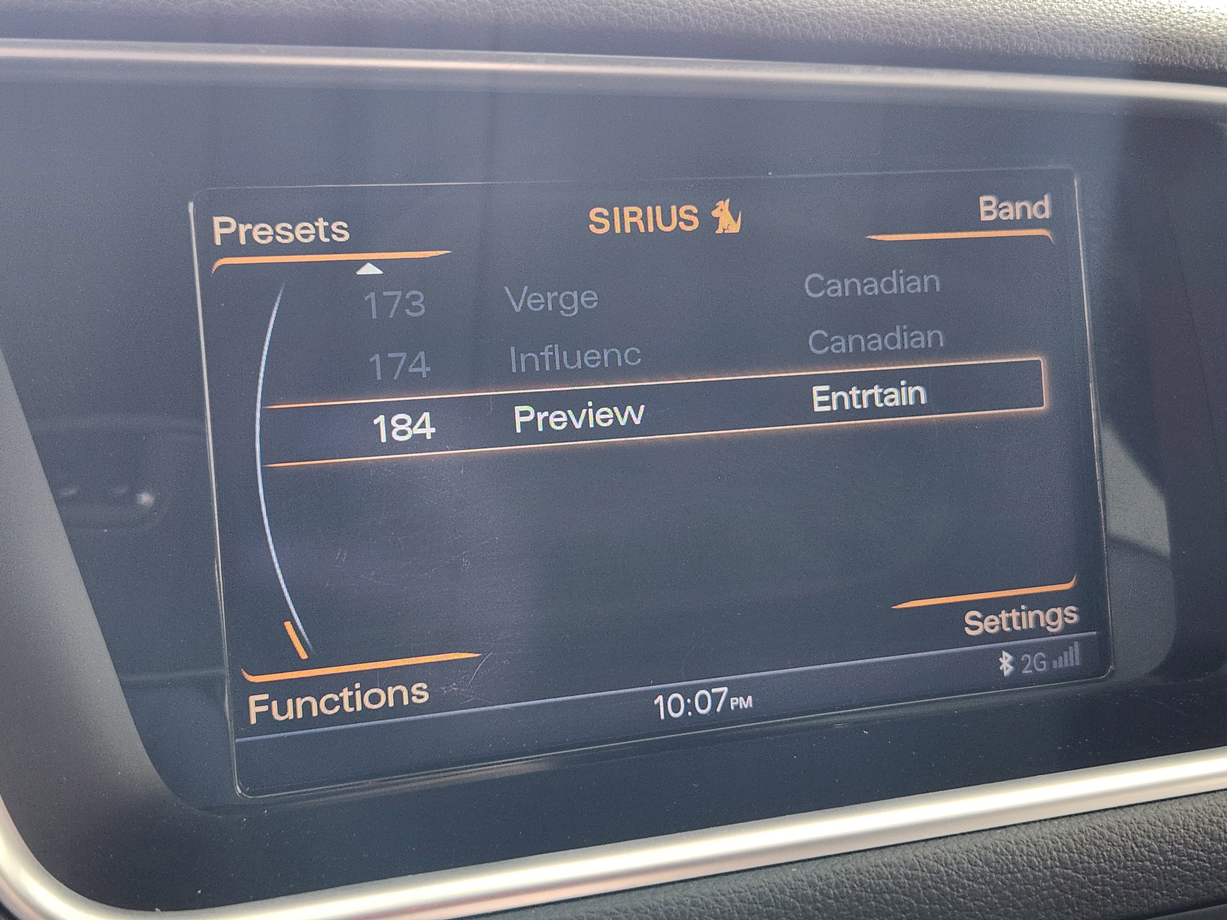 Used 2017 Audi Q5 2.0T Premium Plus w/ Technology Package image 23