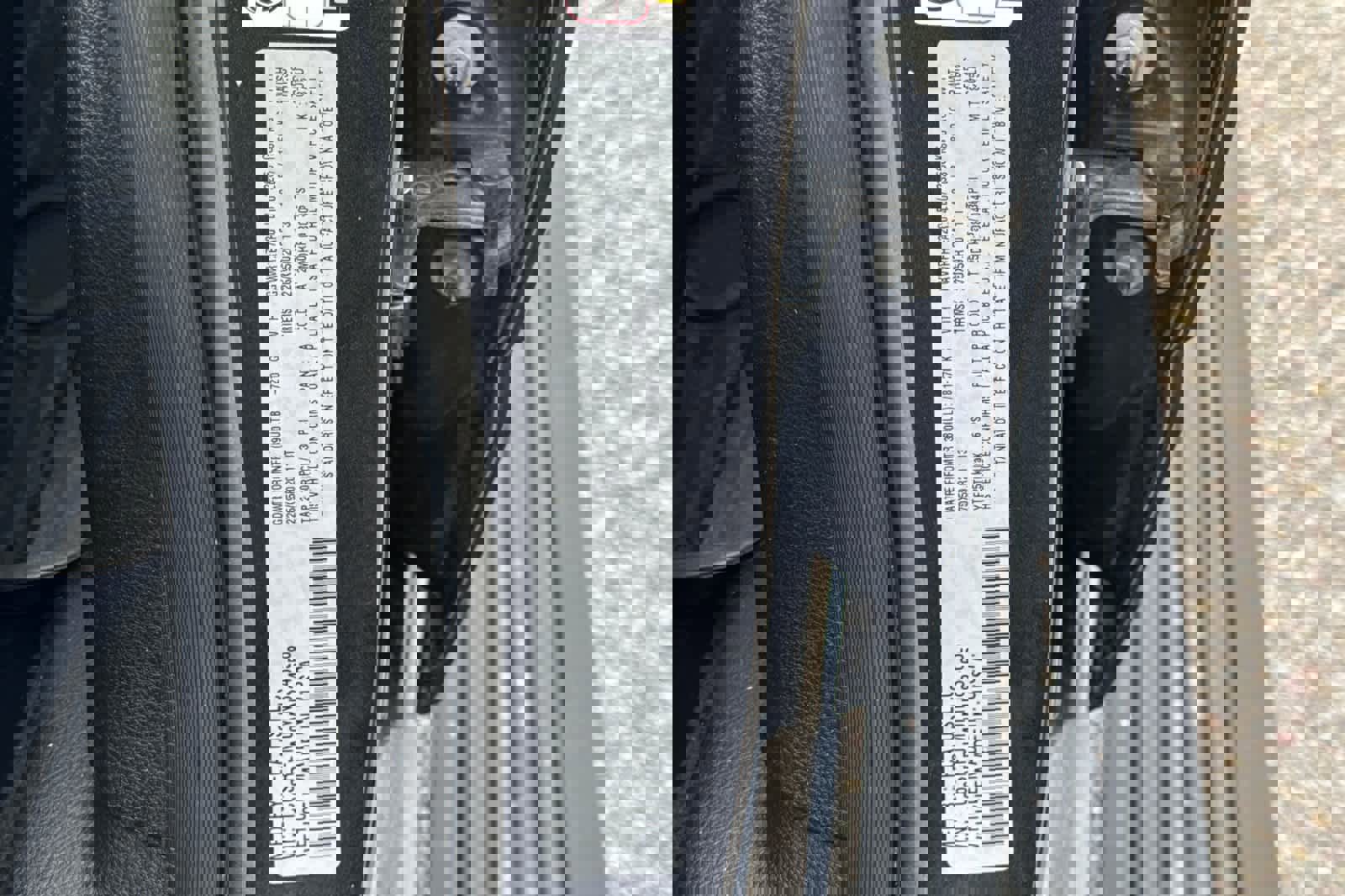 Used 2021 RAM 1500 Laramie image 29