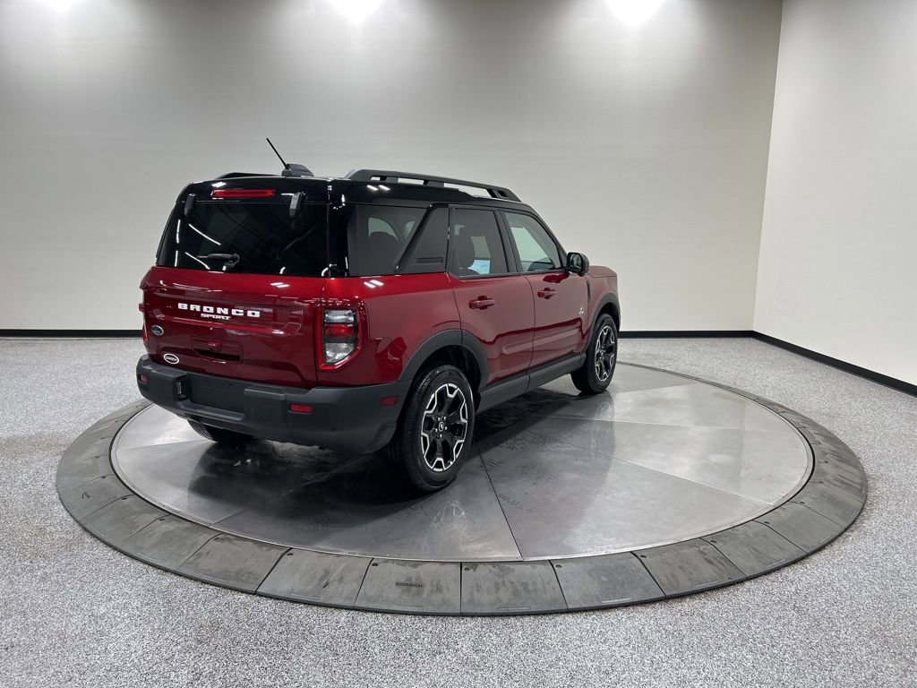 Certified 2025 Ford Bronco Sport Outer Banks w/ Outer Banks Tech Package+ image 7