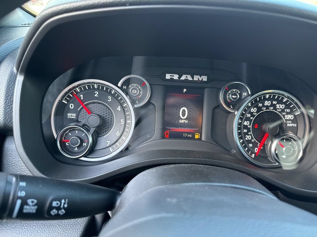 Used 2025 RAM 1500 Tradesman AWD/4WD image 13